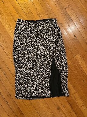 Abercrombie & Fitch Dark Navy and White Printed Pencil Skirt with Front Slit